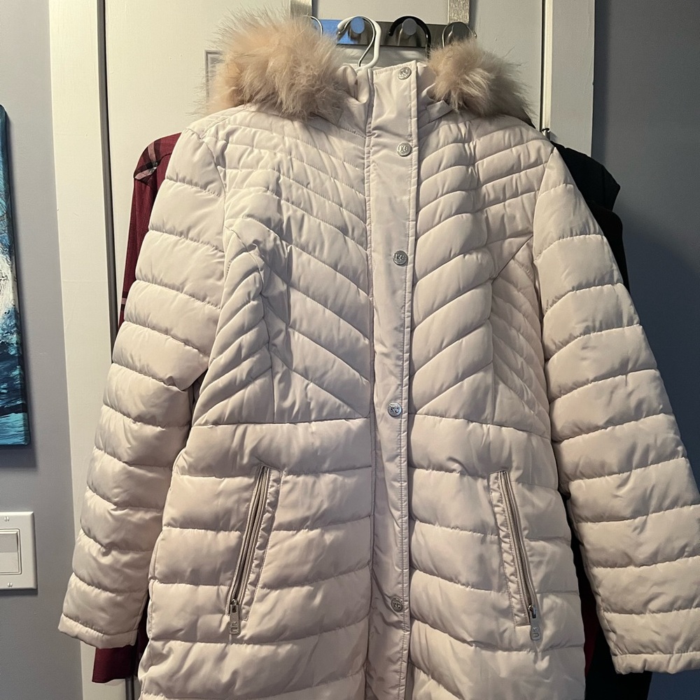 Kenneth Cole Faux Fur-Trimmed Hooded Puffer Jacket